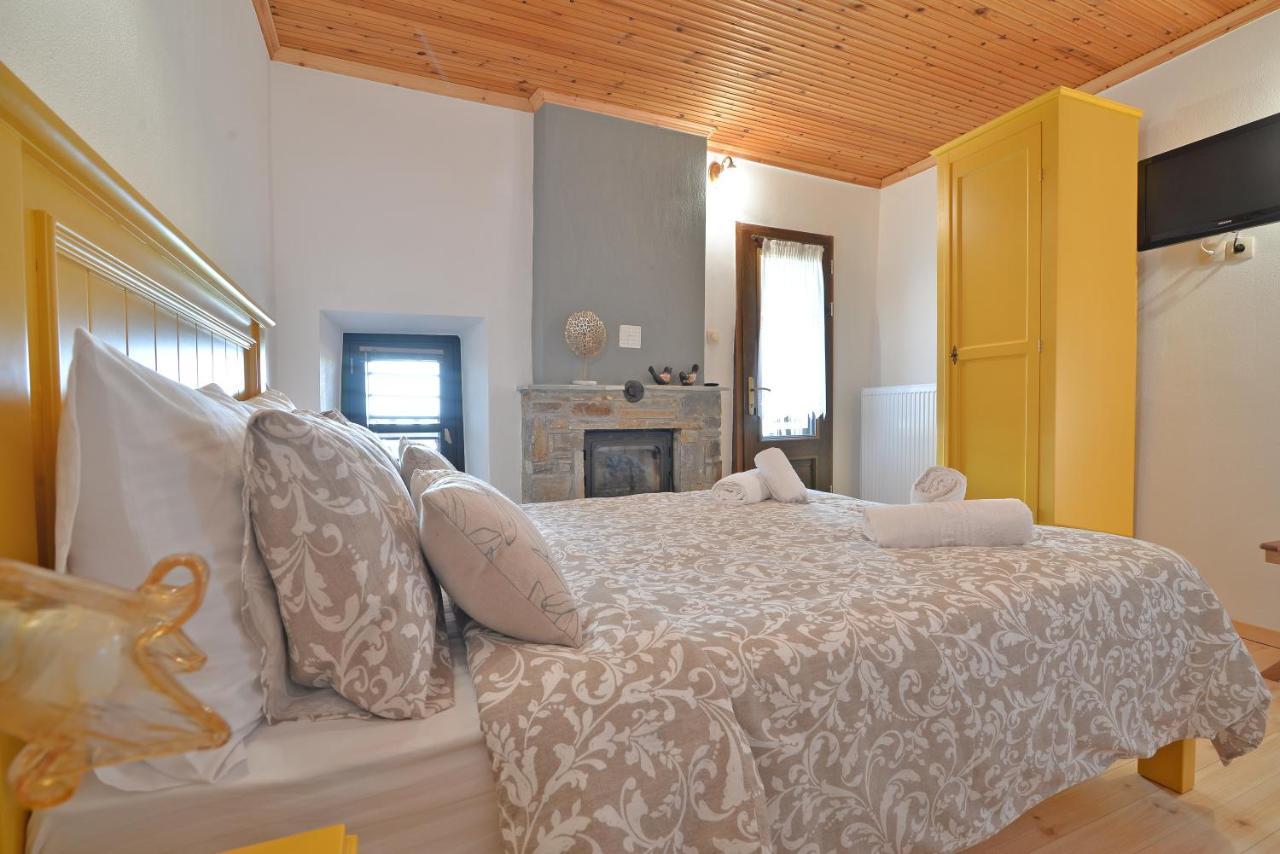 Apartment To Patriko Mas Guesthouse-1 *