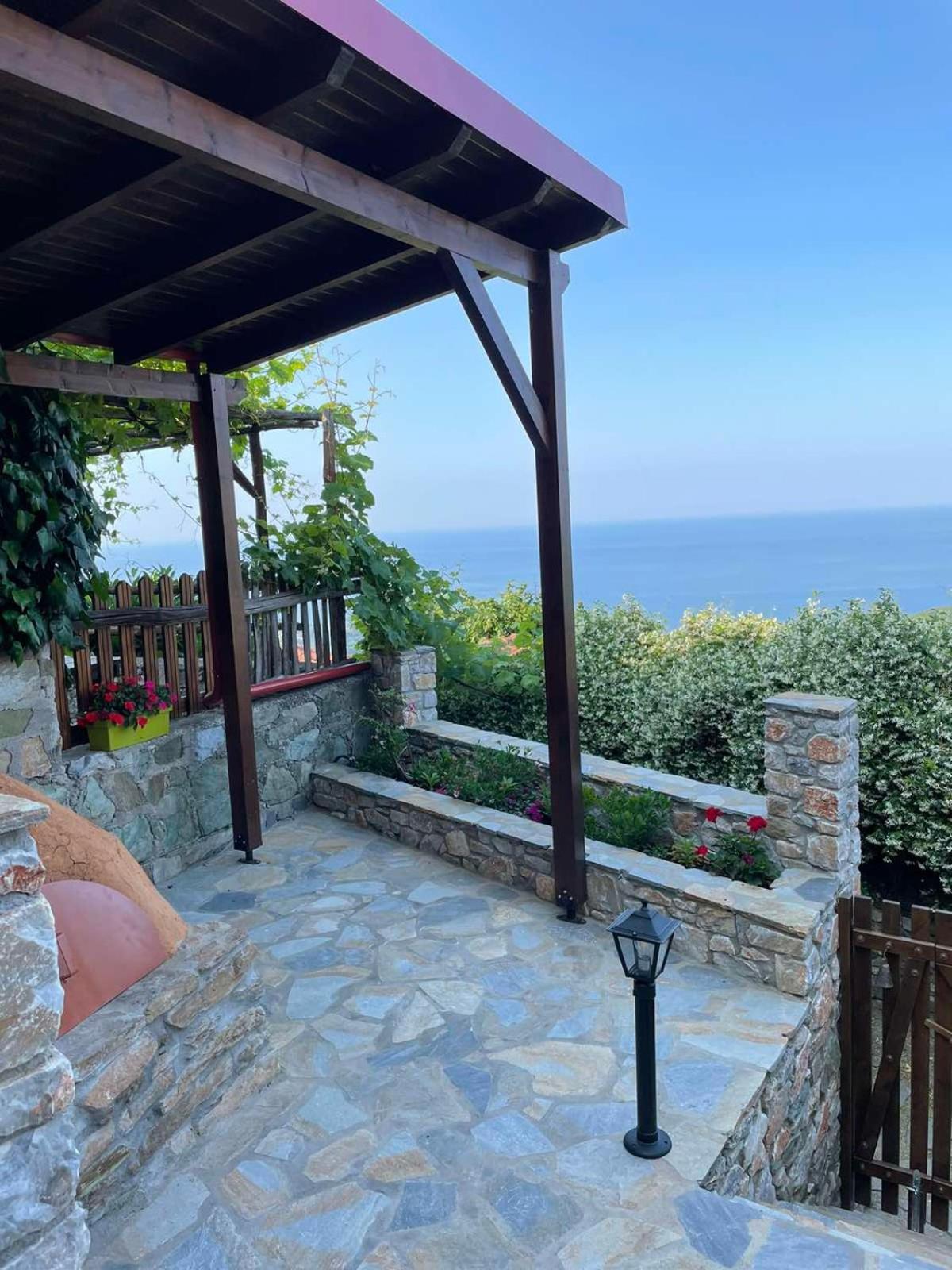 To Patriko Mas Guesthouse-1 *